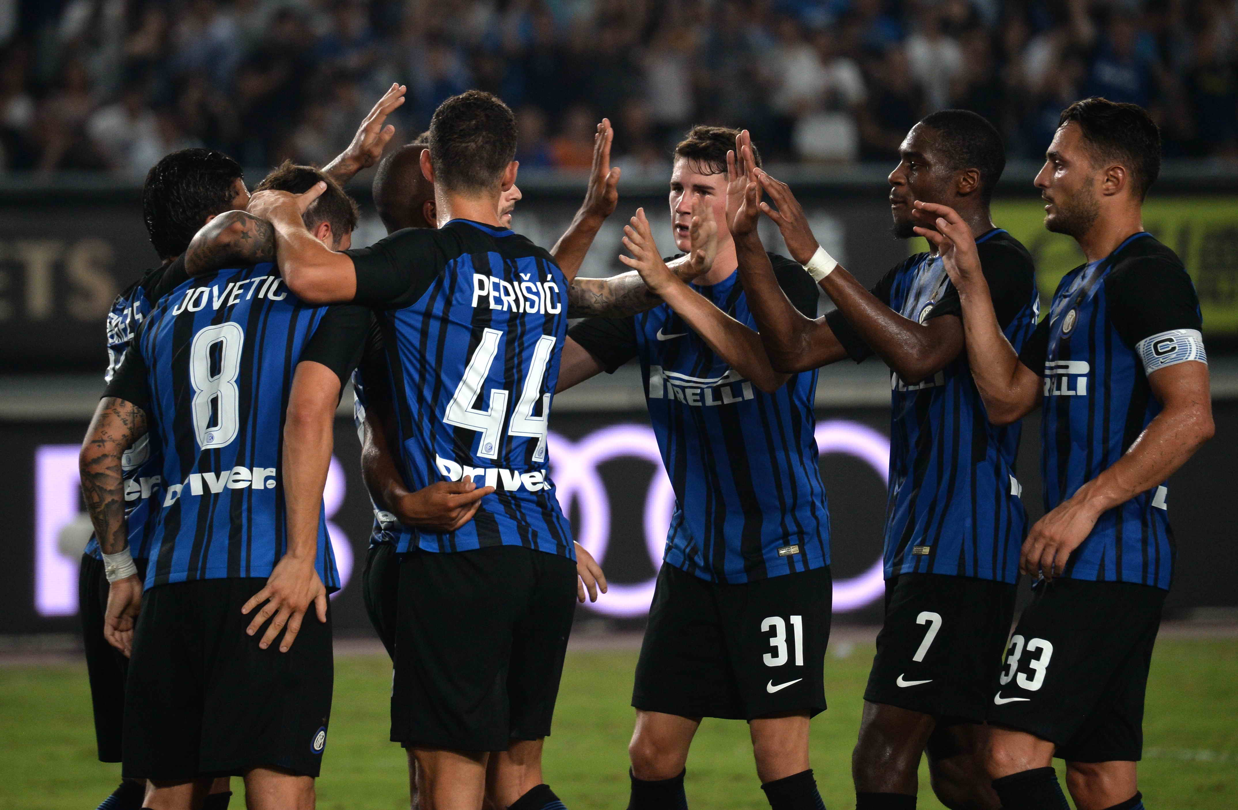 在球队中扮 在球队中扮