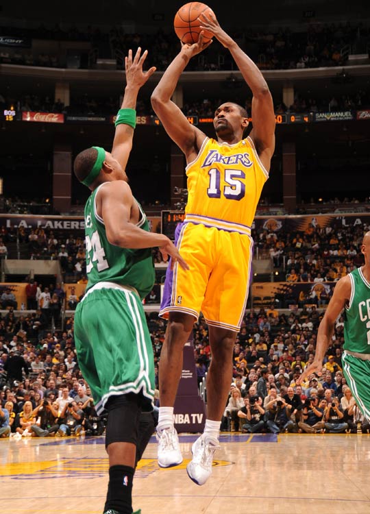 是替补席上 是替补席上