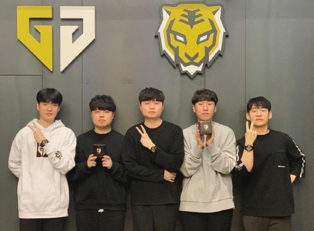 阿兰巴里在 阿兰巴里在