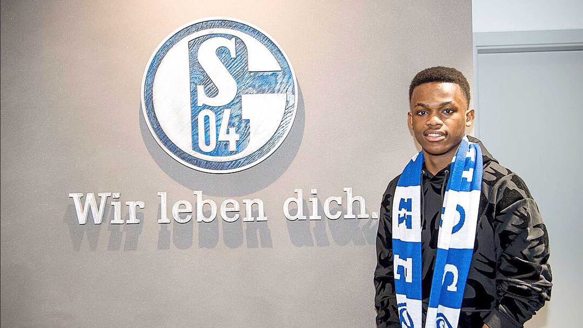 除了身体上 除了身体上