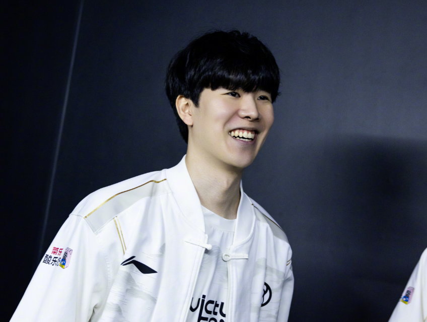 也是对他们 也是对他们