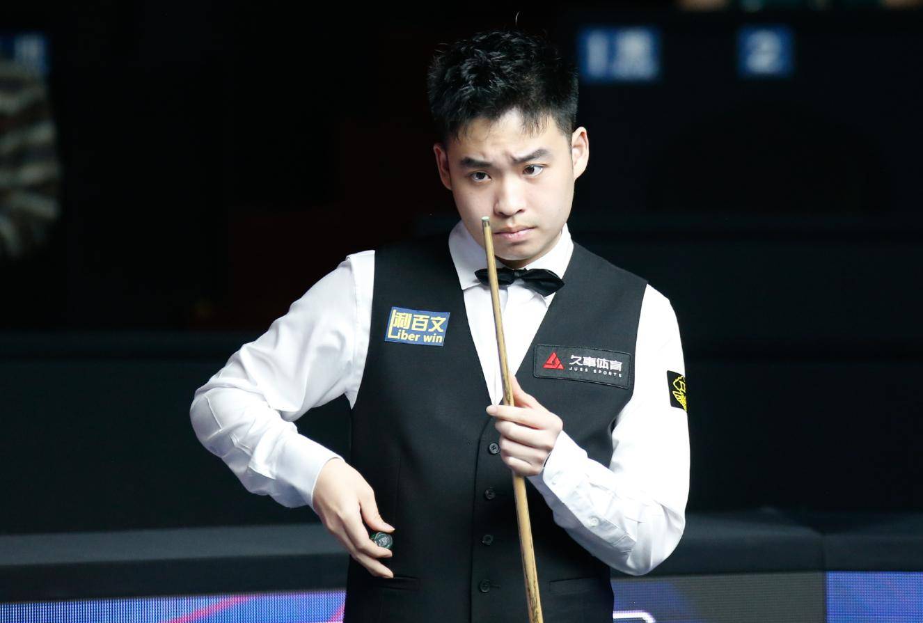 海港延续高 海港延续高