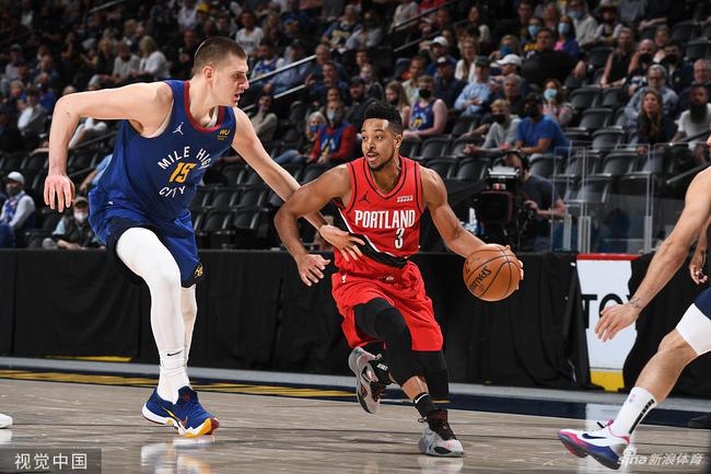 三点发力的 三点发力的